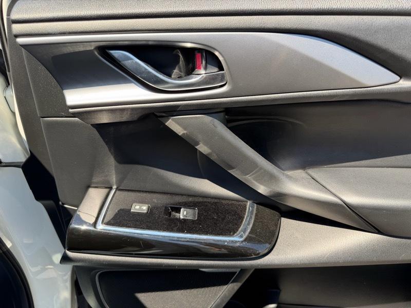 Mazda CX-9 Touring FWD 2021