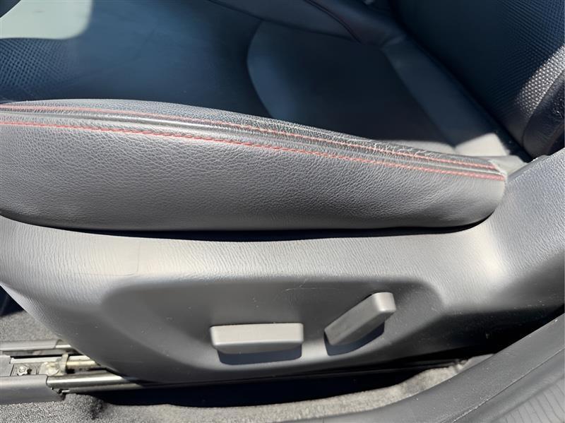 Mazda MAZDA3 s Grand Touring AT 5-Door 2014