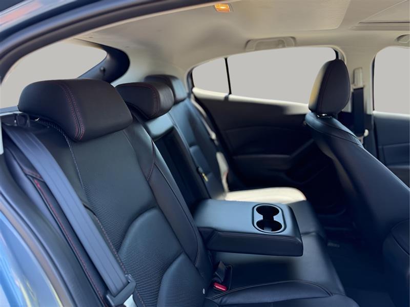 Mazda MAZDA3 s Grand Touring AT 5-Door 2014