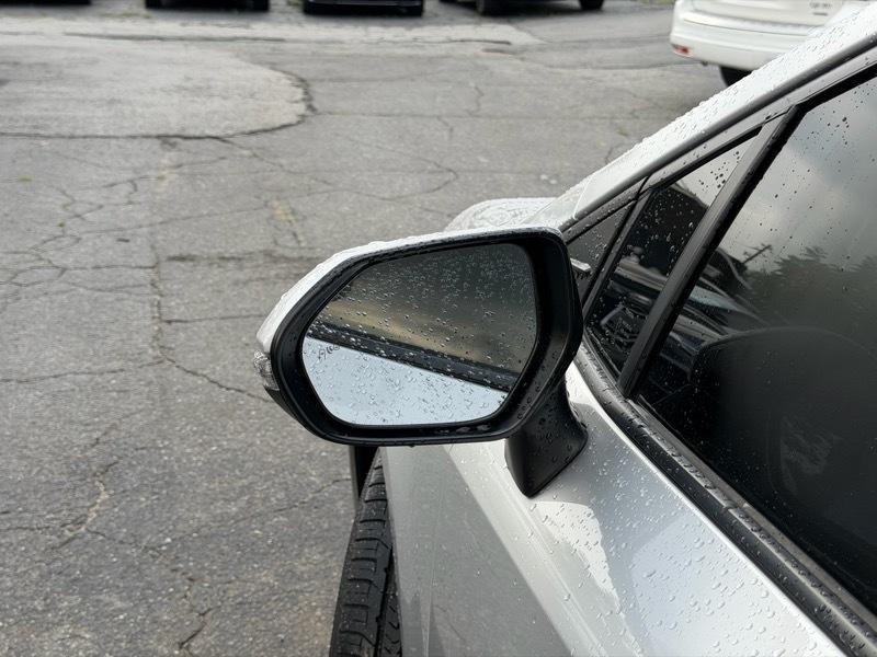 Toyota Corolla XSE 4D Hatchback 6sp 2019