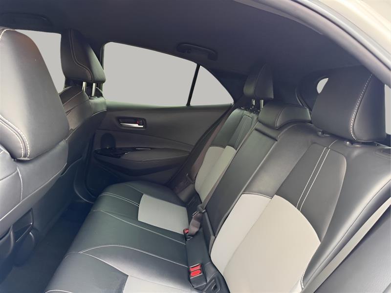 Toyota Corolla XSE 4D Hatchback 6sp 2019