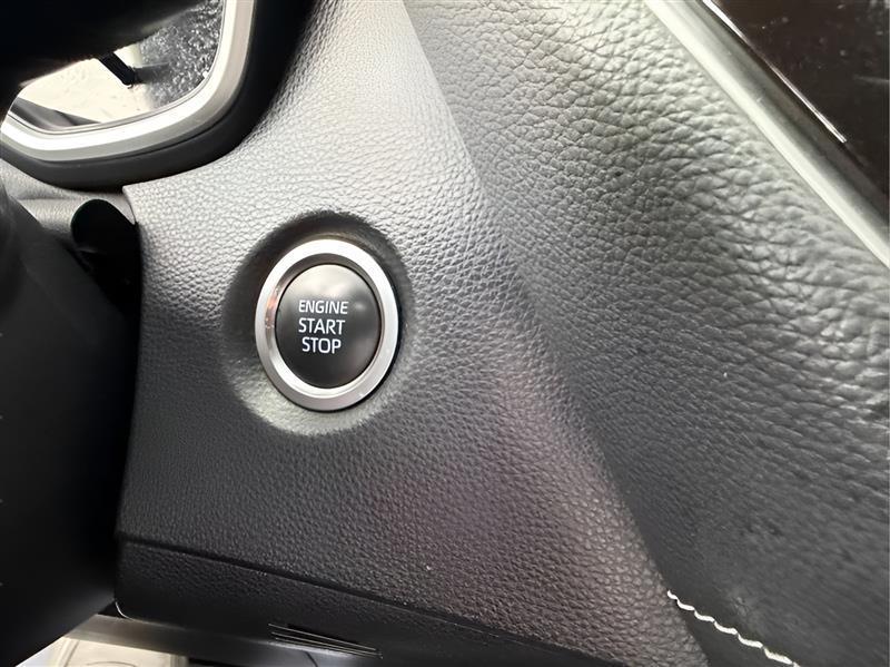 Toyota Corolla XSE 4D Hatchback 6sp 2019