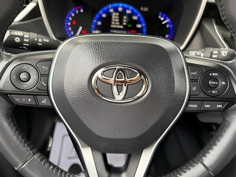 Toyota Corolla XSE 4D Hatchback 6sp 2019