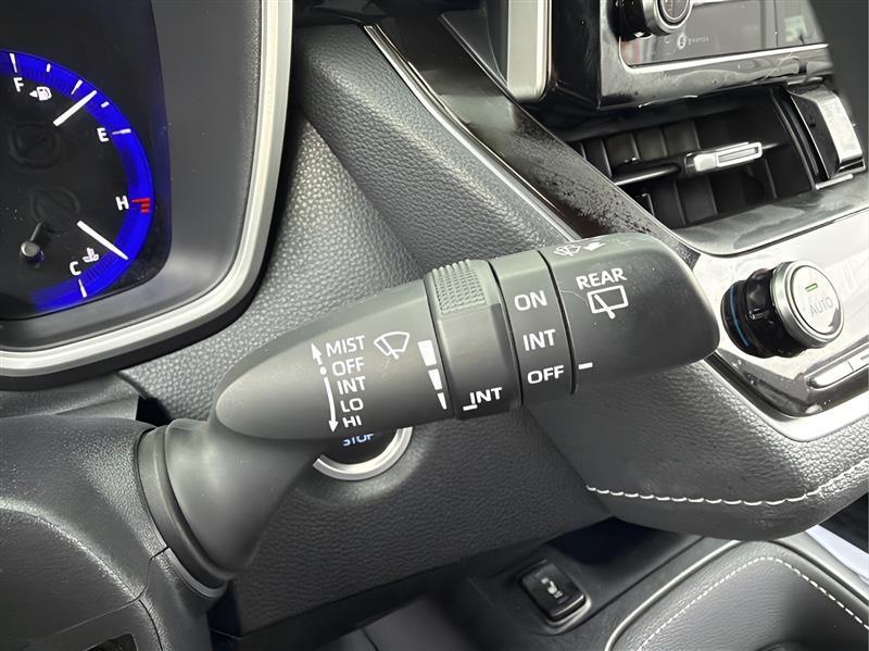 Toyota Corolla XSE 4D Hatchback 6sp 2019