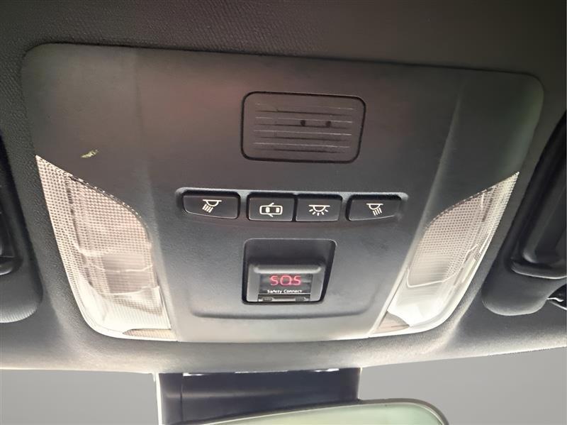 Toyota Corolla XSE 4D Hatchback 6sp 2019