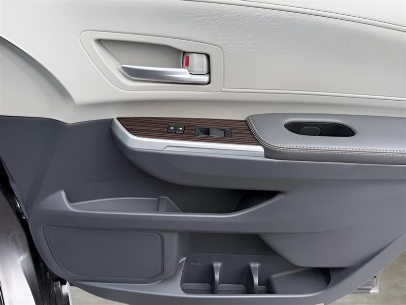 Toyota Sienna XLE 7-Passenger 2021
