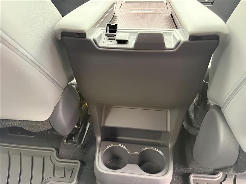 Toyota Sienna XLE 7-Passenger 2021