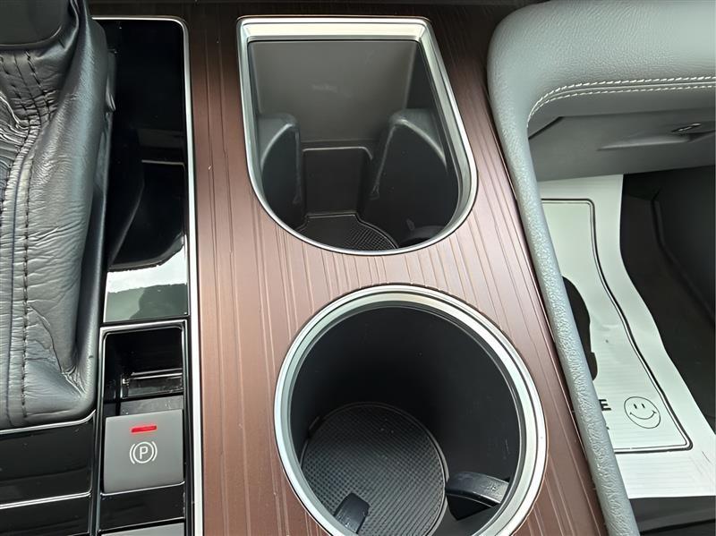 Toyota Sienna XLE 7-Passenger 2021