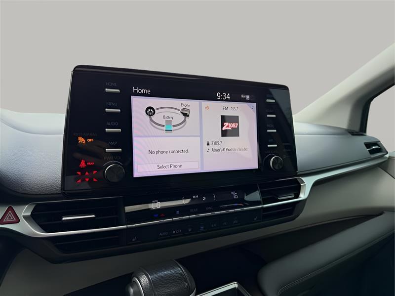 Toyota Sienna XLE 7-Passenger 2021