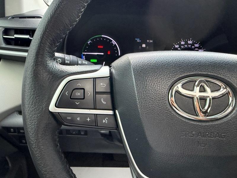 Toyota Sienna XLE 7-Passenger 2021