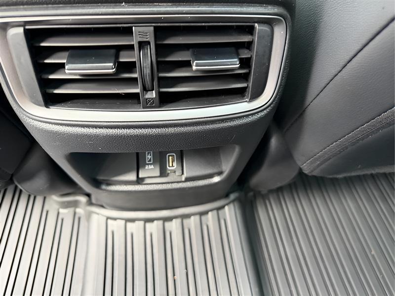 Honda CR-V Touring 2WD 2019