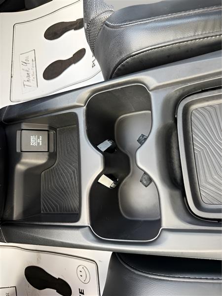 Honda CR-V Touring 2WD 2019