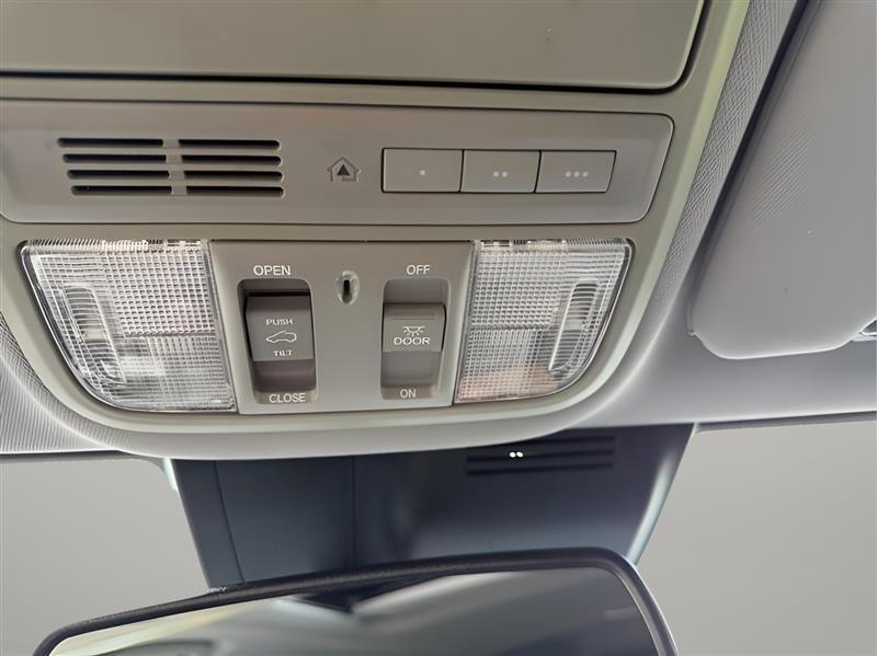Honda CR-V Touring 2WD 2019