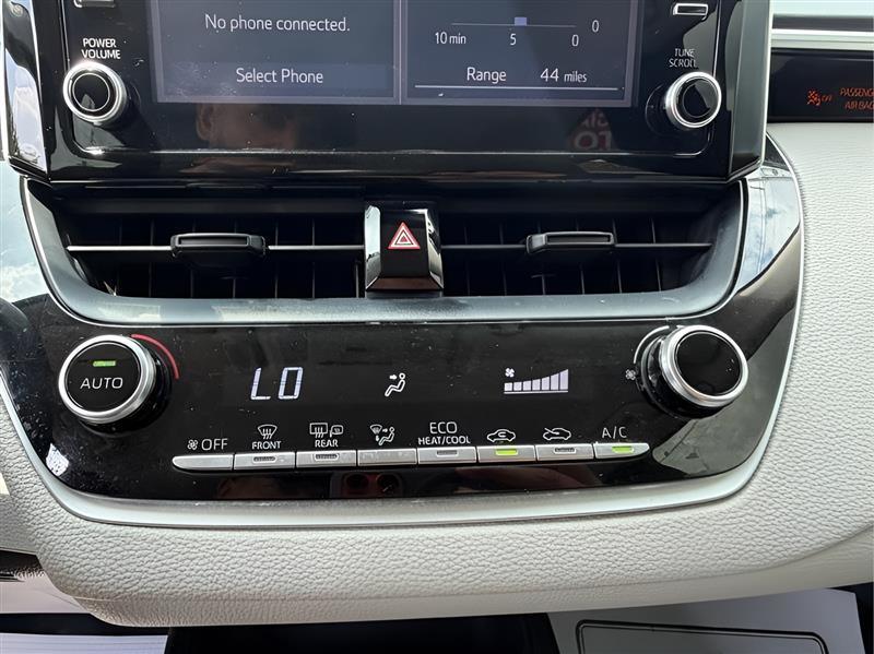 Toyota Corolla LE 2020