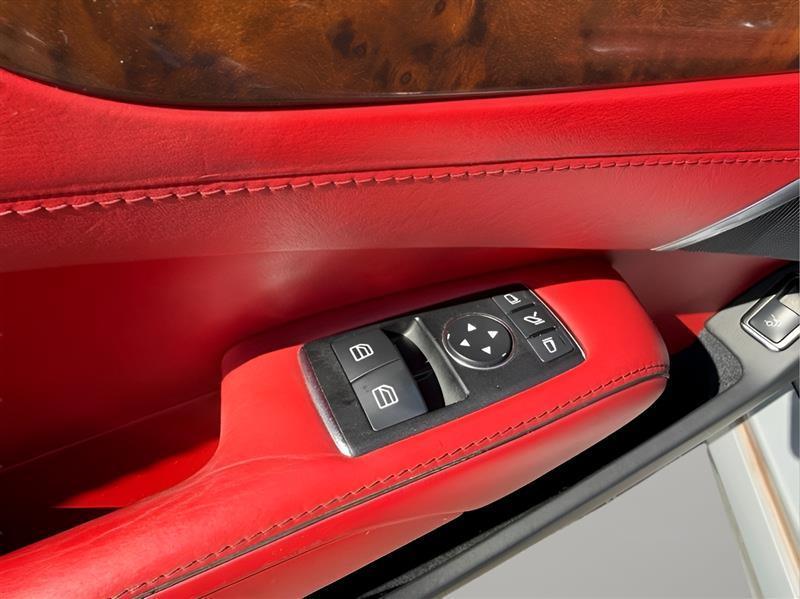 Mercedes-Benz SL-Class SL550R 2014