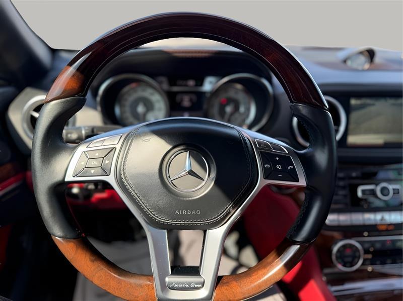 Mercedes-Benz SL-Class SL550R 2014