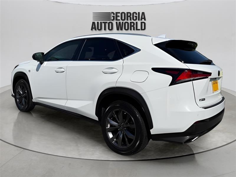 Lexus NX 300 F SPORT 2021