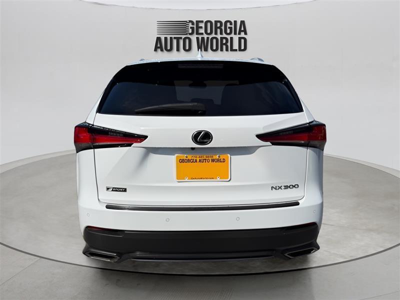Lexus NX 300 F SPORT 2021