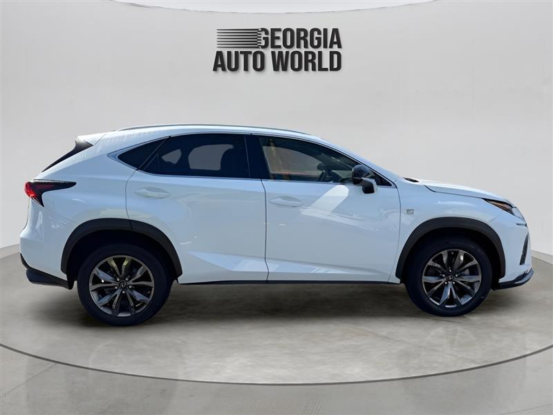 Lexus NX 300 F SPORT 2021