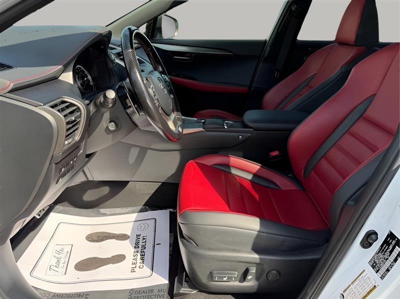 Lexus NX 300 F SPORT 2021