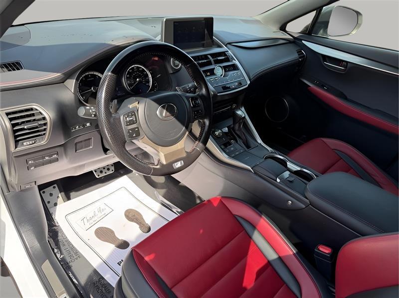 Lexus NX 300 F SPORT 2021