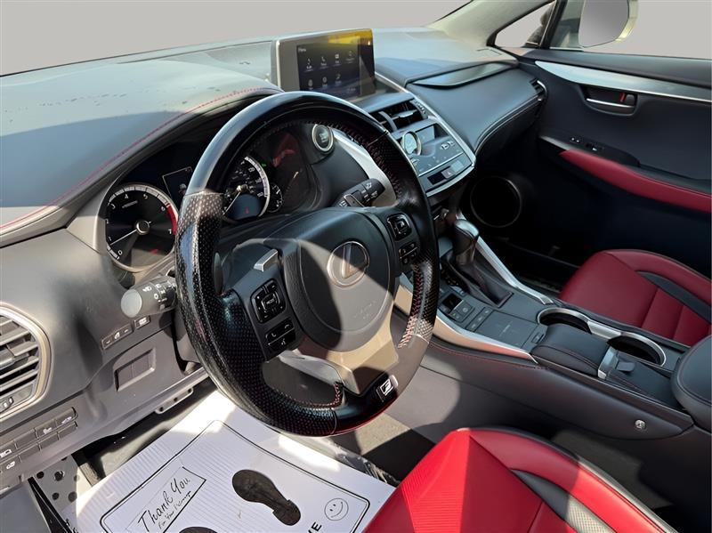 Lexus NX 300 F SPORT 2021