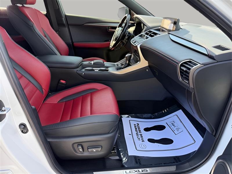 Lexus NX 300 F SPORT 2021