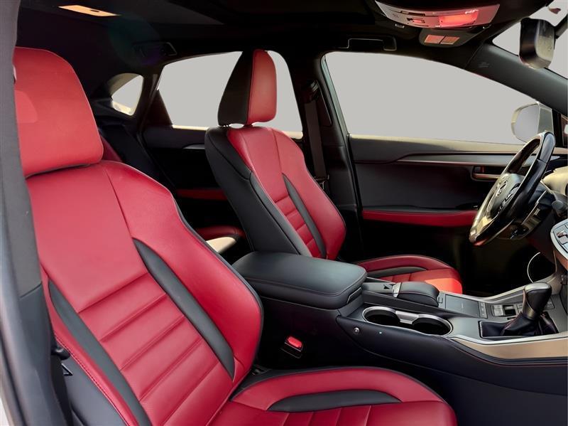 Lexus NX 300 F SPORT 2021