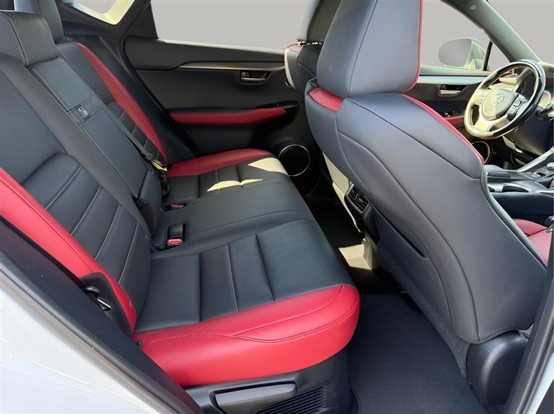 Lexus NX 300 F SPORT 2021