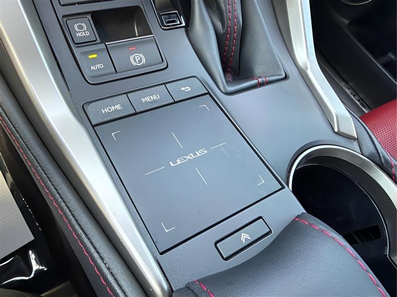 Lexus NX 300 F SPORT 2021