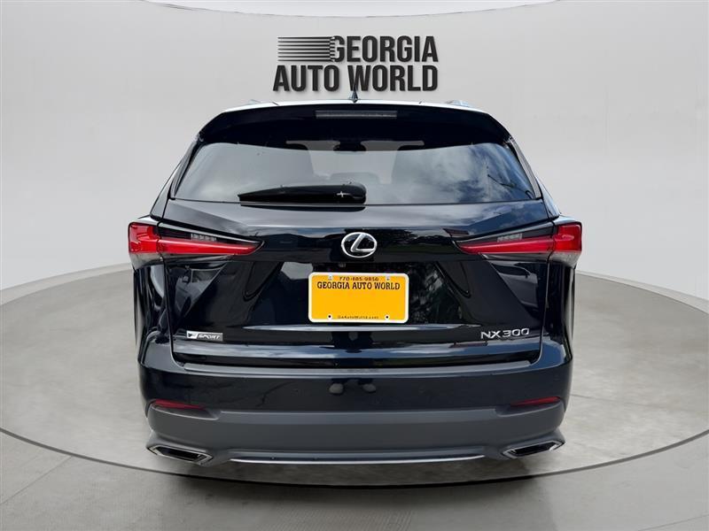 Lexus NX 300 F SPORT 2021