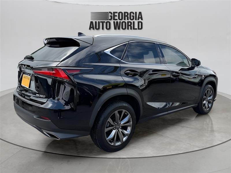 Lexus NX 300 F SPORT 2021