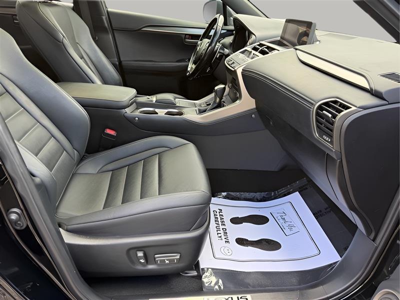 Lexus NX 300 F SPORT 2021