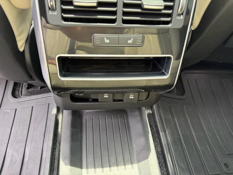 Land Rover Range Rover Sport 3.0L V6 Supercharged HSE 2019