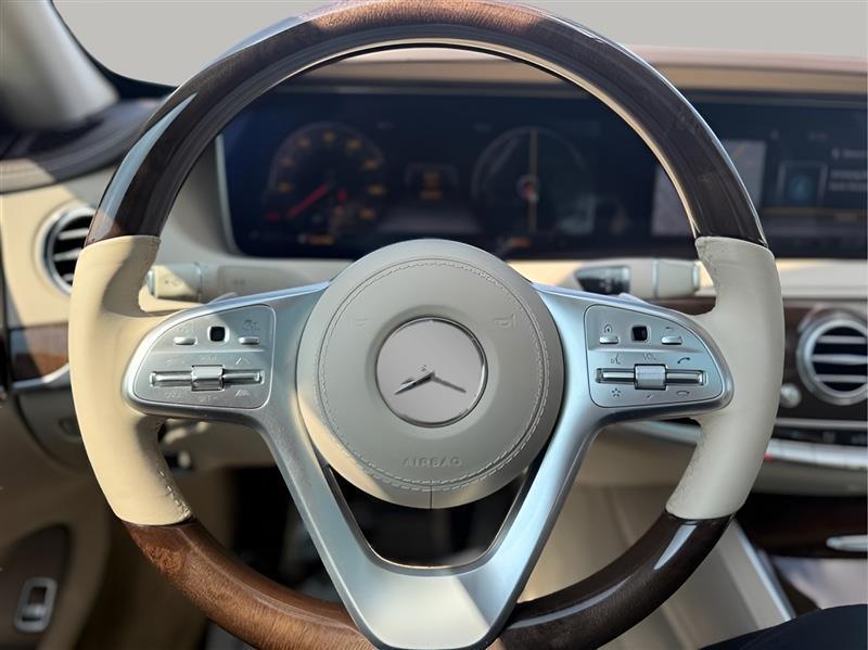 Mercedes-Benz S-Class S560 4MATIC 2019