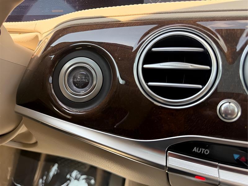 Mercedes-Benz S-Class S560 4MATIC 2019