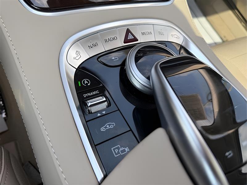 Mercedes-Benz S-Class S560 4MATIC 2019