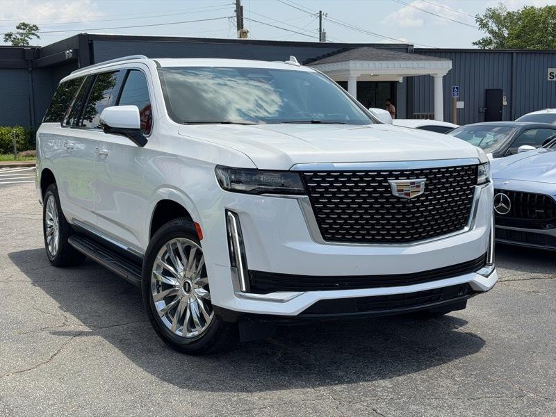 Cadillac Escalade ESV Premium Luxury 4WD 2021
