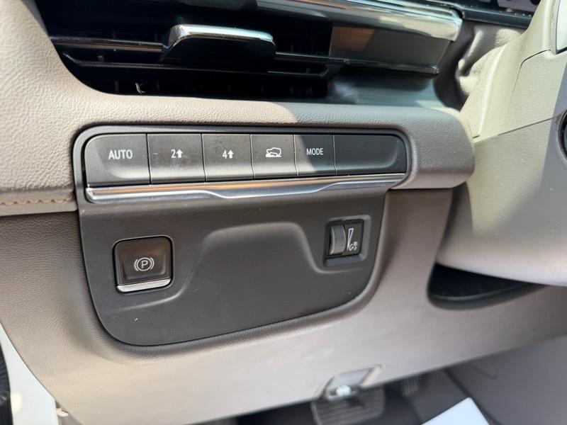 Cadillac Escalade ESV Premium Luxury 4WD 2021