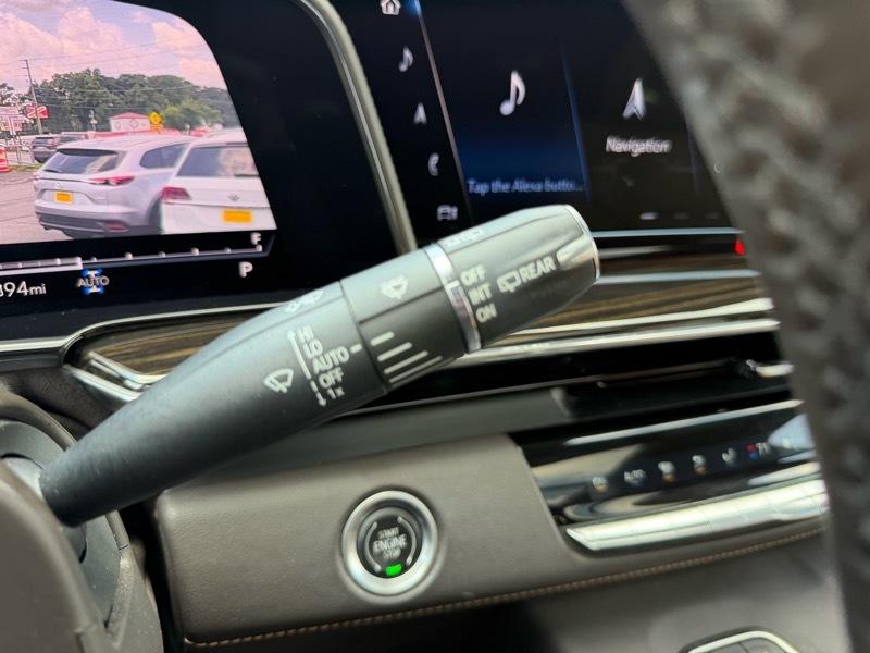 Cadillac Escalade ESV Premium Luxury 4WD 2021
