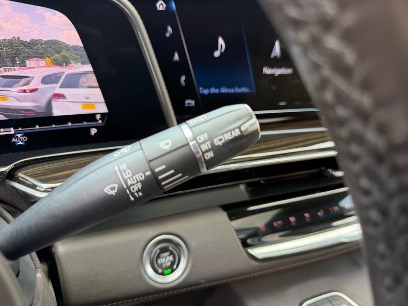 Cadillac Escalade ESV Premium Luxury 4WD 2021