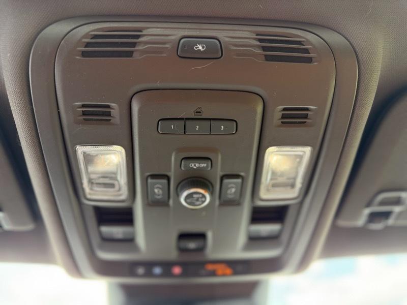 Cadillac Escalade ESV Premium Luxury 4WD 2021