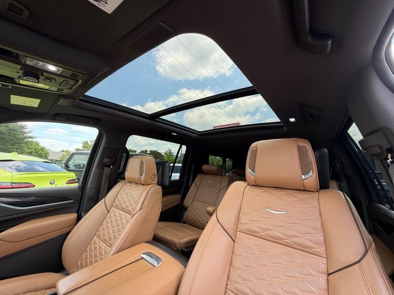 Cadillac Escalade ESV Premium Luxury 4WD 2021