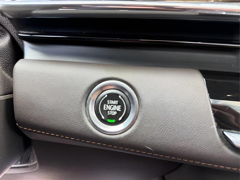 Cadillac Escalade ESV Premium Luxury 4WD 2021