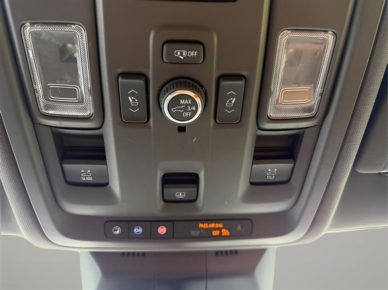 Cadillac Escalade ESV Premium Luxury 4WD 2021