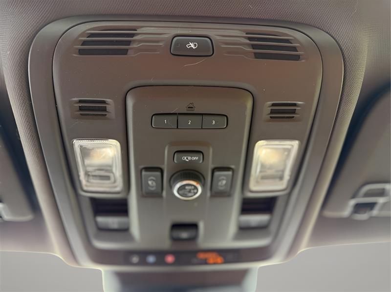 Cadillac Escalade ESV Premium Luxury 4WD 2021