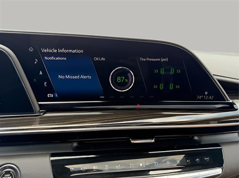 Cadillac Escalade ESV Premium Luxury 4WD 2021