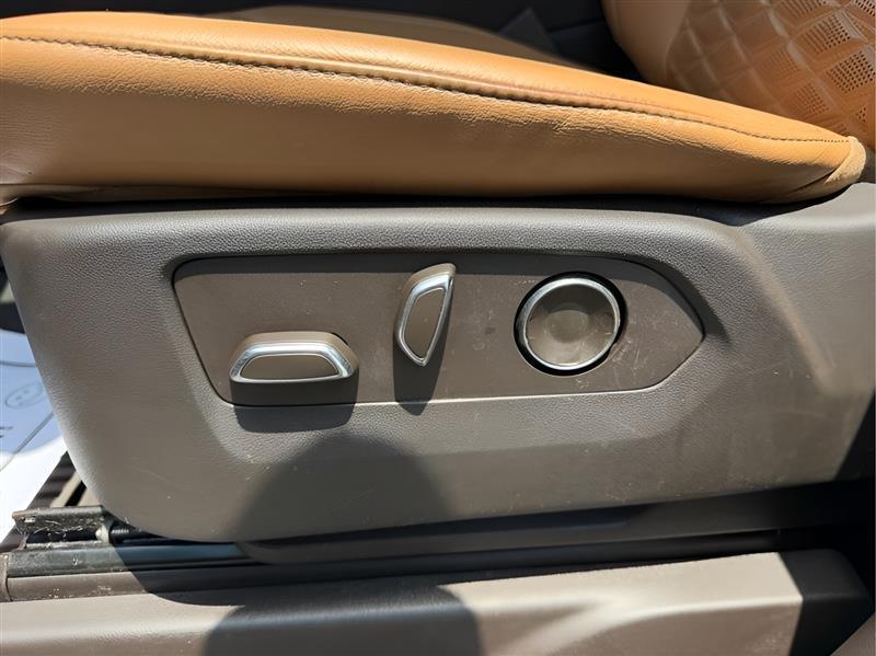 Cadillac Escalade ESV Premium Luxury 4WD 2021