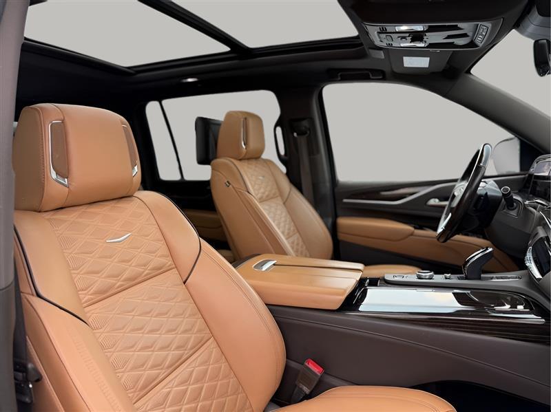 Cadillac Escalade ESV Premium Luxury 4WD 2021