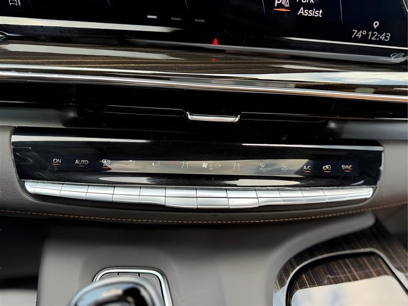 Cadillac Escalade ESV Premium Luxury 4WD 2021